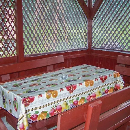 בית נופש One-bedroom Holiday In קארטוזי